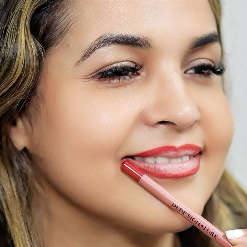 RUBY LIP LINER