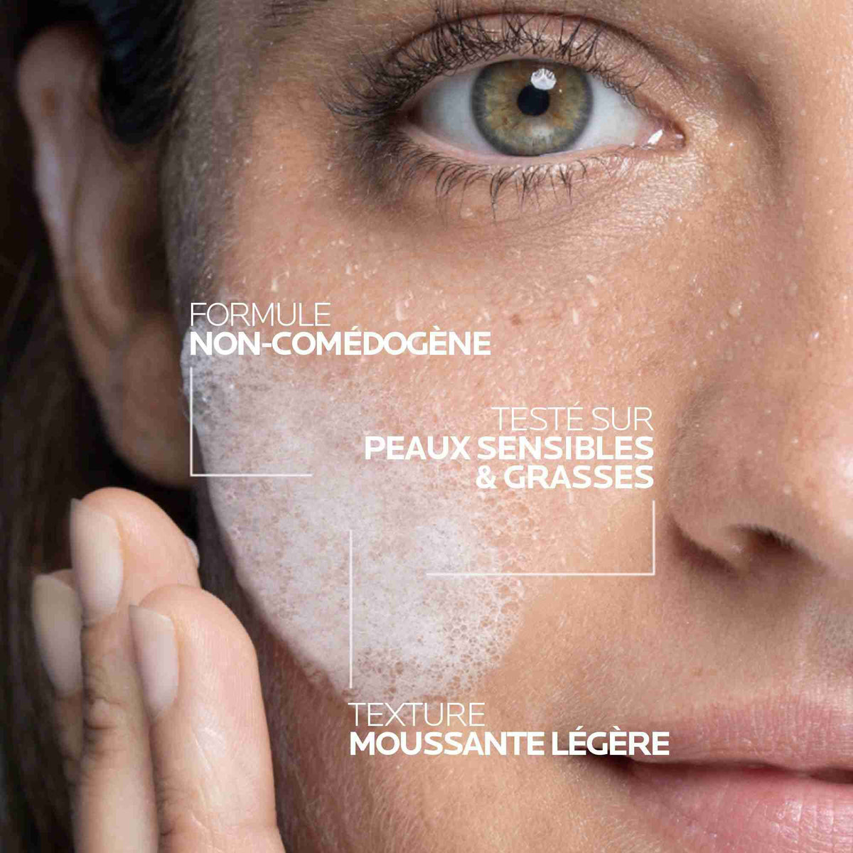 La Roche-Posay Vitamin C Radiance Renewing Foaming Gel Refined Pores